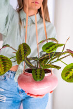 osłonka ceramiczna OVAL na rzemyku (jasny róż) - obrazek 3