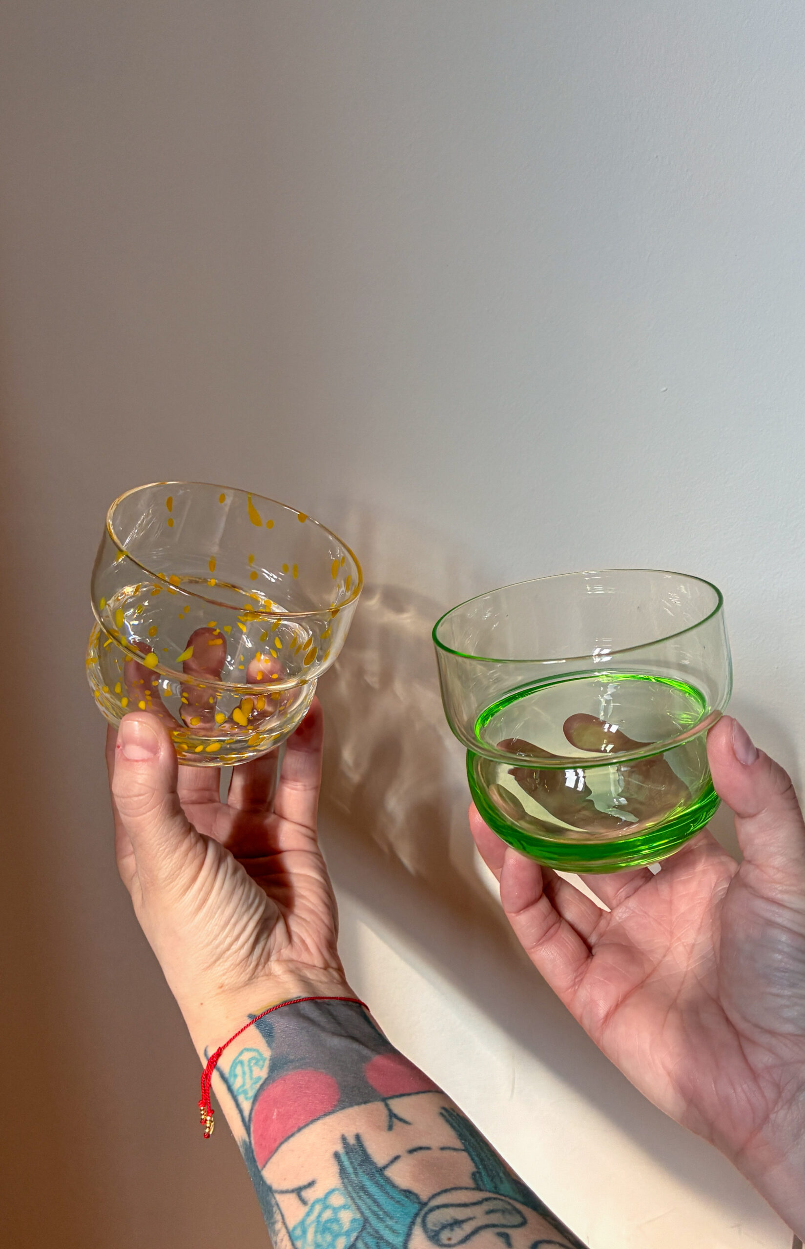 SZKLANKI RUNO MIX REGULAR (2szt.) trawa + żółte kropki